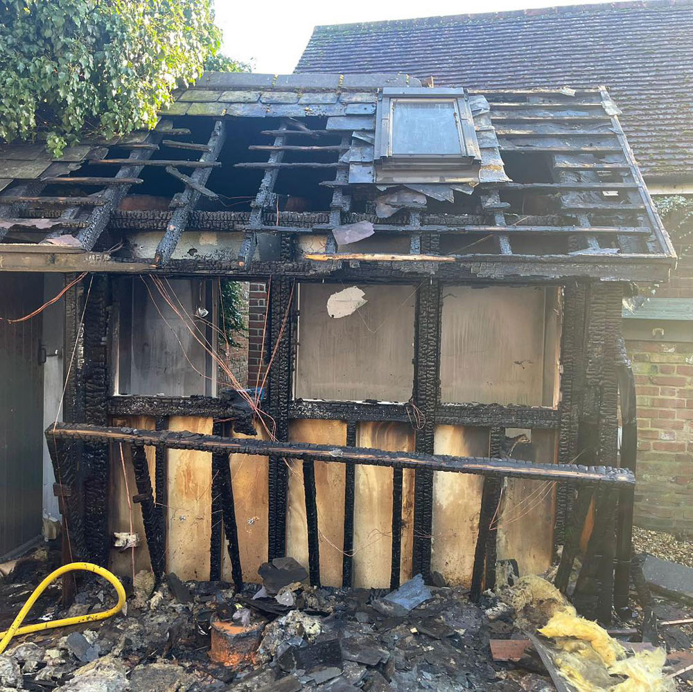 Garden office in Salisbury city centre destroyed by fire | Salisbury ...