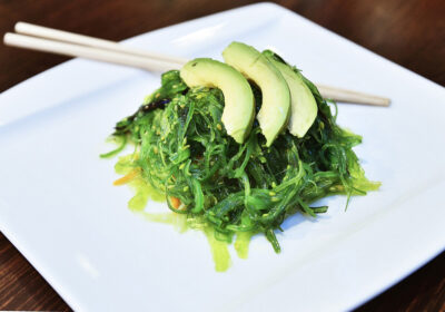 Wakame and avocado salad