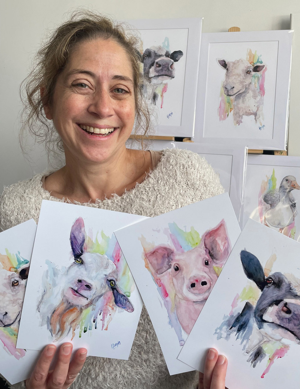 Lucia Lovatt’s paintings capture the personality of animals, earning rave reviews