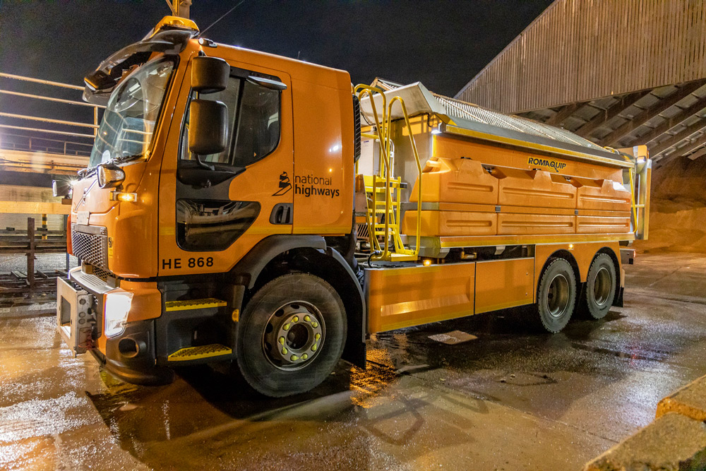 National Highways gritting lorry