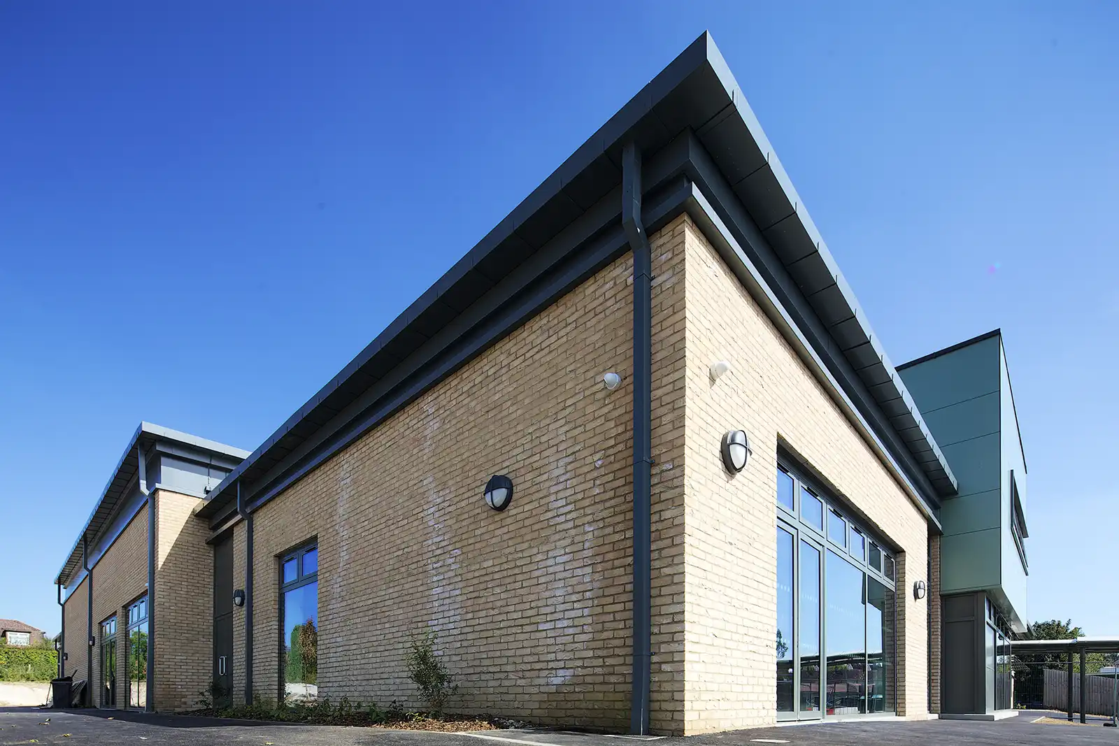 The block replaces an ageing building at Stonehenge School, Amesbury