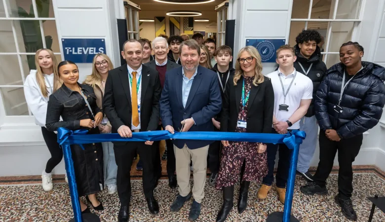 Nick Jenkins cuts the ribbon at the new Wiltshire Business School