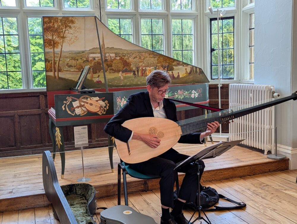 Matt Nisbet playing the theorbo Picture: Salisbury Musick