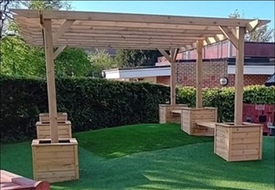 The pergola is valued at £2,000 Picture: New Forest Police