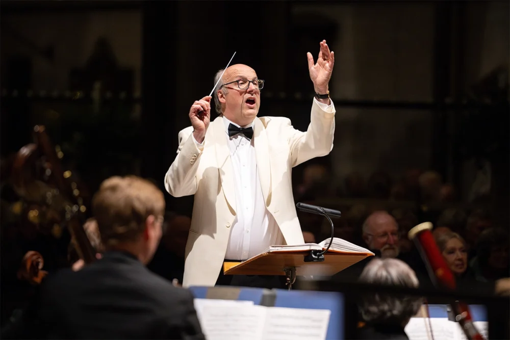 David Halls conducting Handel's Messiah at Salisbury Cathedral Picture: Salisbury Cathedral