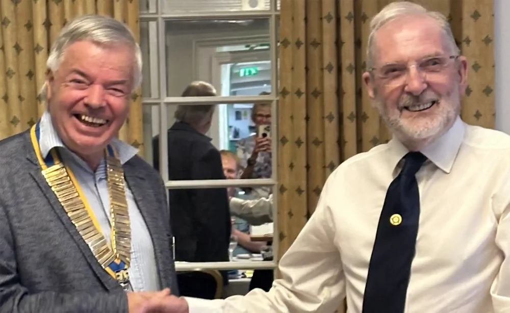 Clive and Allen at the handover event. Picture: Rotary Club of Salisbury