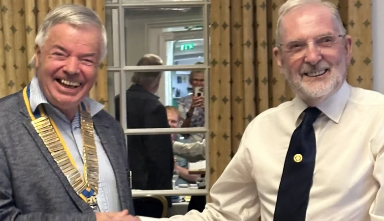 Clive and Allen at the handover event. Picture: Rotary Club of Salisbury