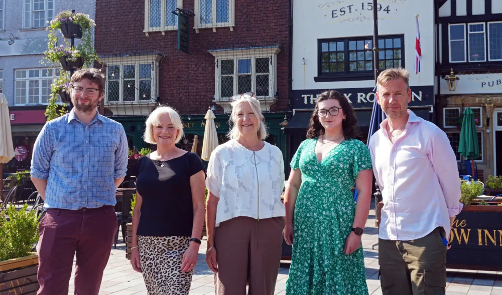 Salisbury 800 Project Board representatives - Sam Charleston (Salisbury City Council), Jane Morgan (Salisbury Cathedral), Susi Mason (S800 Project Lead), Ellie Burke (Salisbury BID), Gareth Machin (Wiltshire Creative) Not present Lucy Bridal (Salisbury Museum)