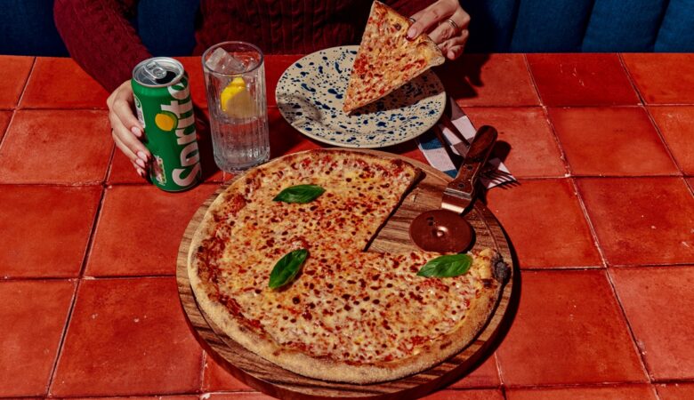 Zizzi classic pizza and soft drink