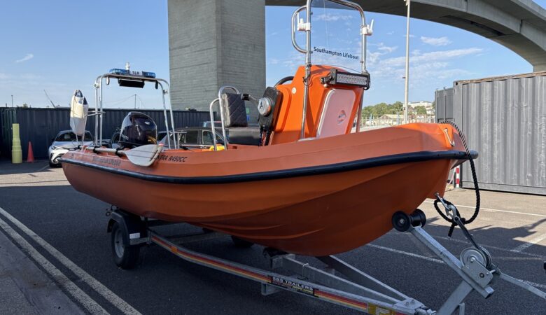 Southampton Independent Lifeboat service's new Kontra R450CC lifeboat