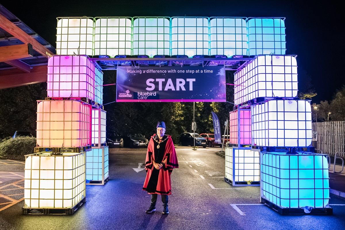Mayor of Wilton Councillor Chris Harrison at the start of the Midnight Walk. Picture: Andrea Penna Photography